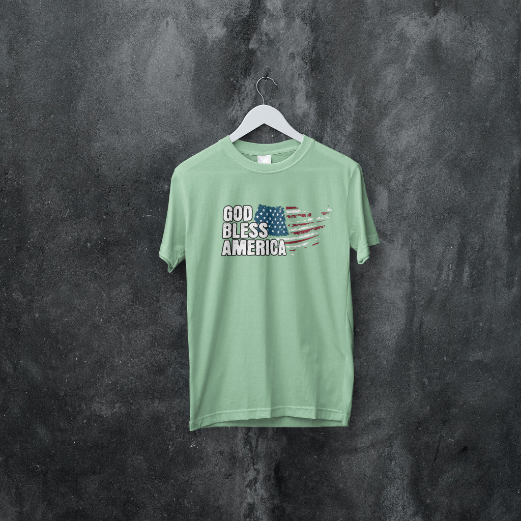(NEW) God Bless America T-shirt