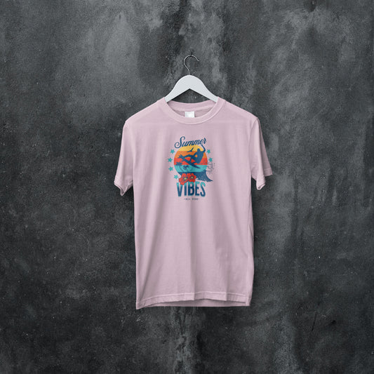 (NEW) Summer Vibes T-shirt